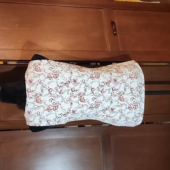 WHBM Sleeveless Abstract Print Lined Shell - Picture 5 of 6